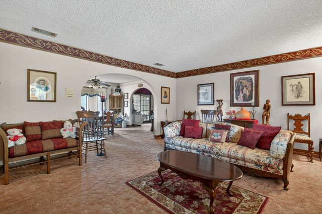 9102 Camphor, Hesperia, CA 92345