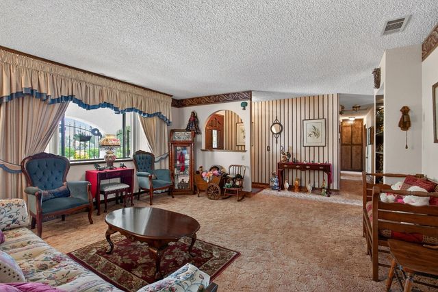 9102 Camphor, Hesperia, CA 92345