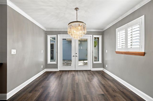 2802 W ESTRELLA STREET, Tampa, FL 33629