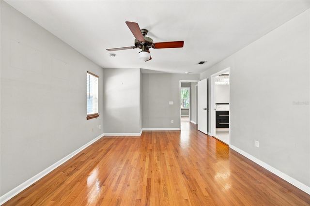 2802 W ESTRELLA STREET, Tampa, FL 33629