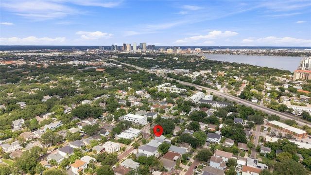 2802 W ESTRELLA STREET, Tampa, FL 33629