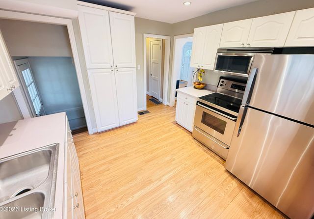 4305 Westport Terrace, Louisville, KY 40207