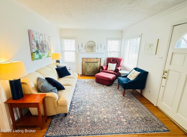 4305 Westport Terrace, Louisville, KY 40207