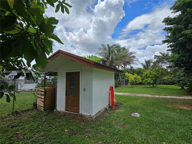 20595 SW 190th St, Miami, FL 33187