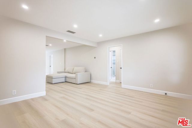 22022 Lopez Street, Woodland Hills, CA 91364