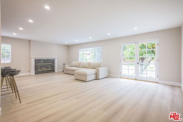 22022 Lopez Street, Woodland Hills, CA 91364