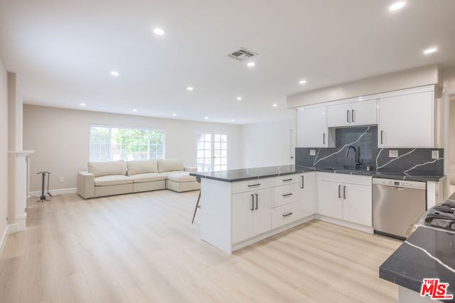 22022 Lopez Street, Woodland Hills, CA 91364