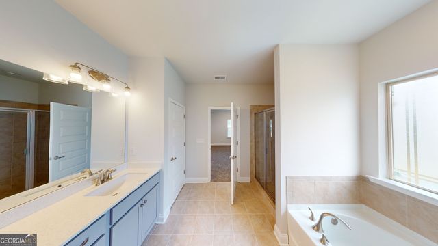 1024 Holliday Pass 84, Griffin, GA 30223