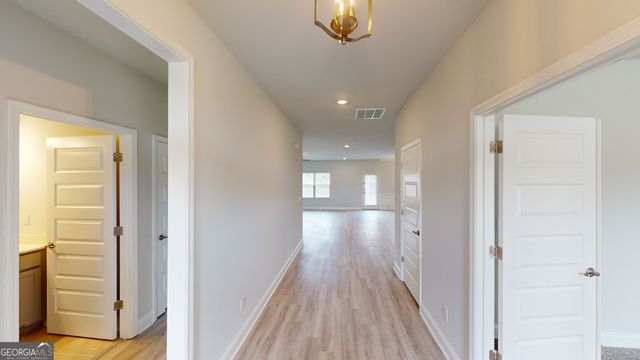 1024 Holliday Pass 84, Griffin, GA 30223