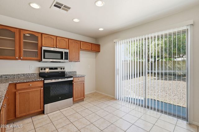 44035 W SNOW Drive, Maricopa, AZ 85138
