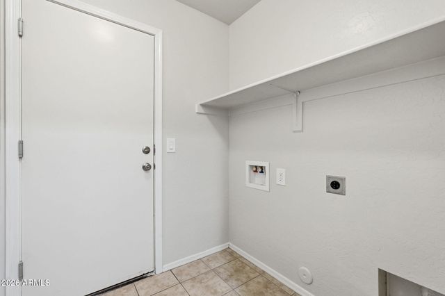 44035 W SNOW Drive, Maricopa, AZ 85138