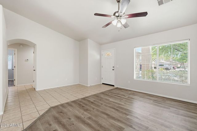 44035 W SNOW Drive, Maricopa, AZ 85138