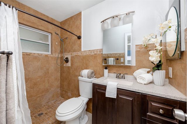 6482 20TH STREET N, St Petersburg, FL 33702