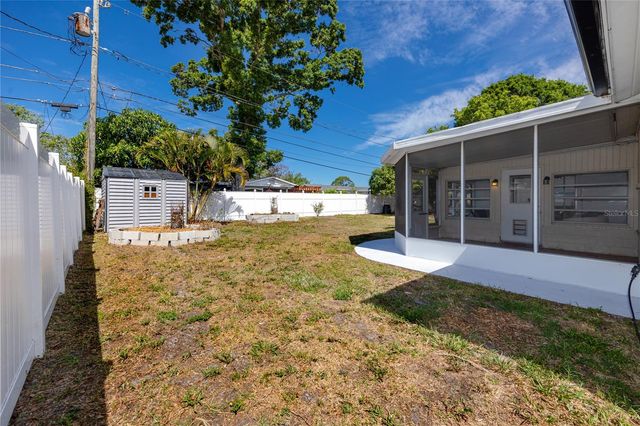 6482 20TH STREET N, St Petersburg, FL 33702