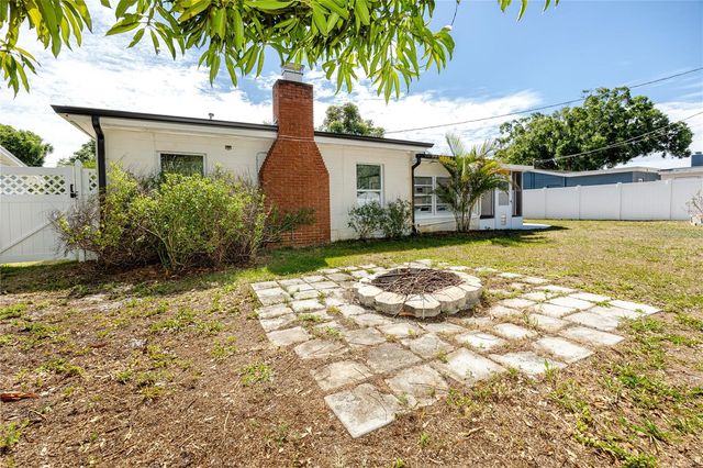 6482 20TH STREET N, St Petersburg, FL 33702