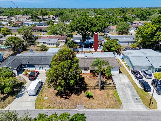 6482 20TH STREET N, St Petersburg, FL 33702