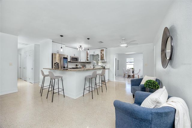 6482 20TH STREET N, St Petersburg, FL 33702