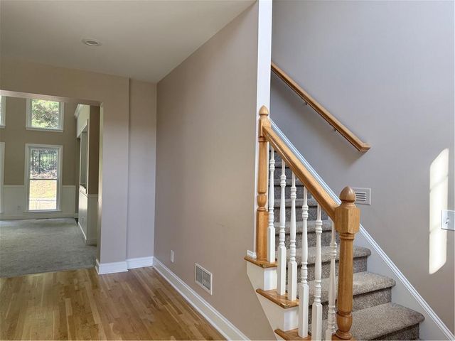 5210 Maplewood Lane, Gainesville, GA 30504
