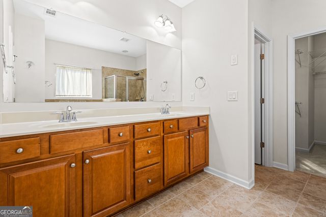 7911 Brass Lantern Drive, Flowery Branch, GA 30542