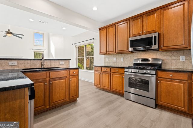 7911 Brass Lantern Drive, Flowery Branch, GA 30542