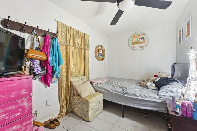 1002 Grenfell Lane, Houston, TX 77076