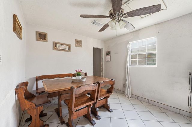 1002 Grenfell Lane, Houston, TX 77076