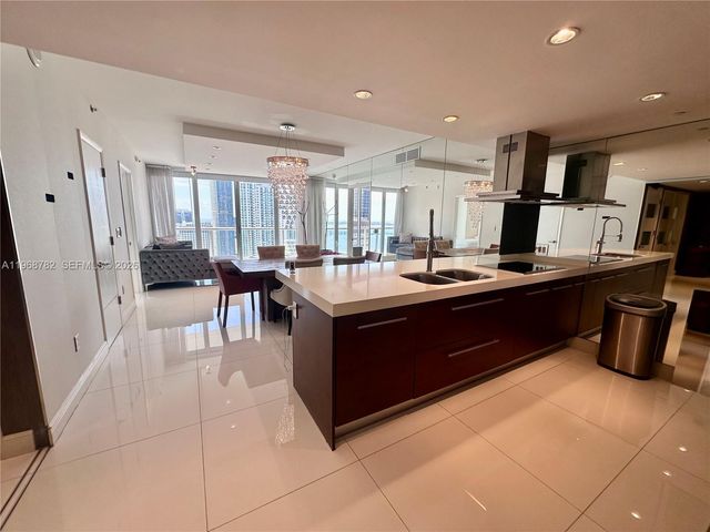 495 Brickell Ave 4403, Miami, FL 33131