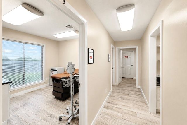 11111 Jones Road W 3, Houston, TX 77065