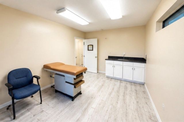 11111 Jones Road W 3, Houston, TX 77065