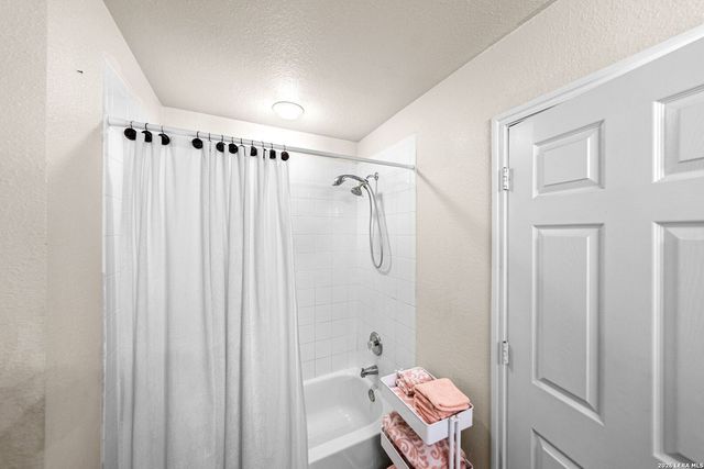 3619 Running Ranch, San Antonio, TX 78261