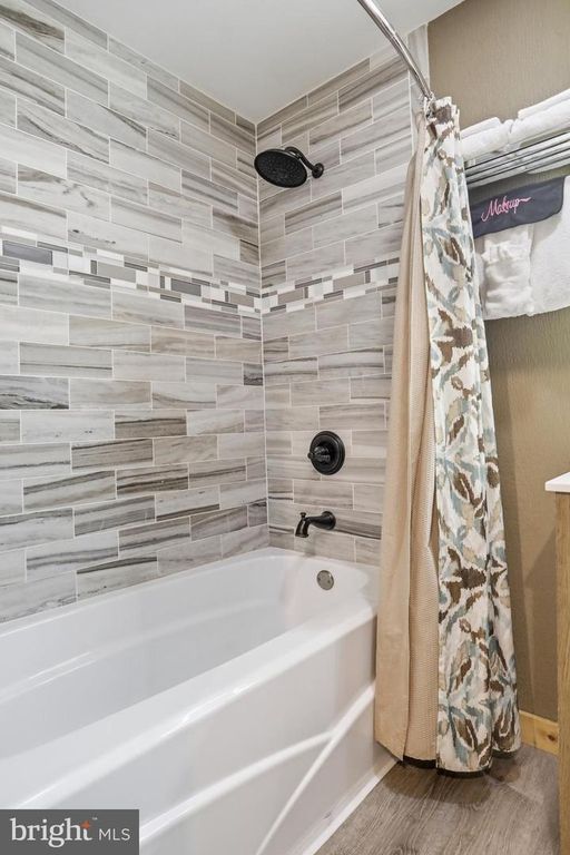Image 15 of property listing at 83 GRANDVIEW BLVD, Mc Henry, MD 21541