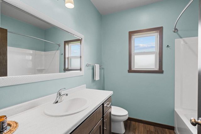 306 ASHTIN WAY, Hortonville, WI 54944
