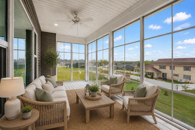 306 ASHTIN WAY, Hortonville, WI 54944