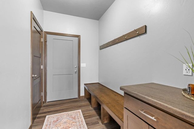 306 ASHTIN WAY, Hortonville, WI 54944