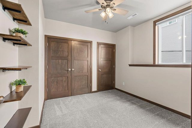 306 ASHTIN WAY, Hortonville, WI 54944