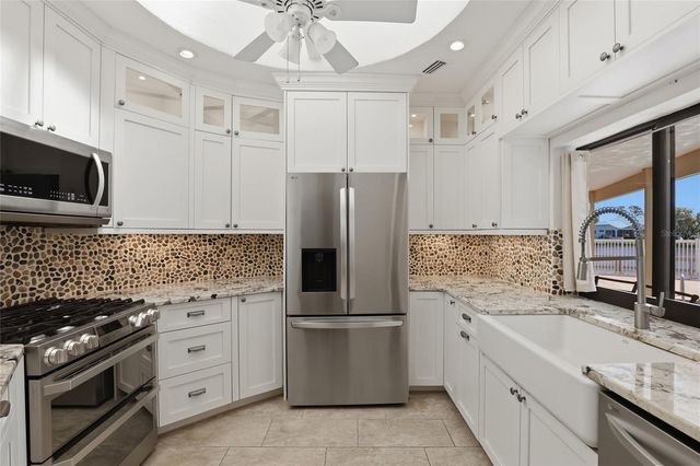 12902 SW DAVID DRIVE, Lake Suzy, FL 34269
