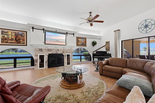 12902 SW DAVID DRIVE, Lake Suzy, FL 34269