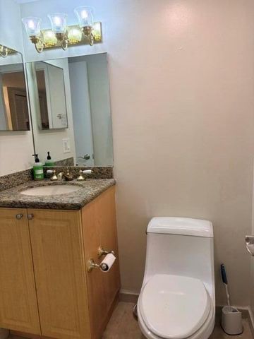 1900 S OCEAN Boulevard 7J, Lauderdale By The Sea, FL 33062