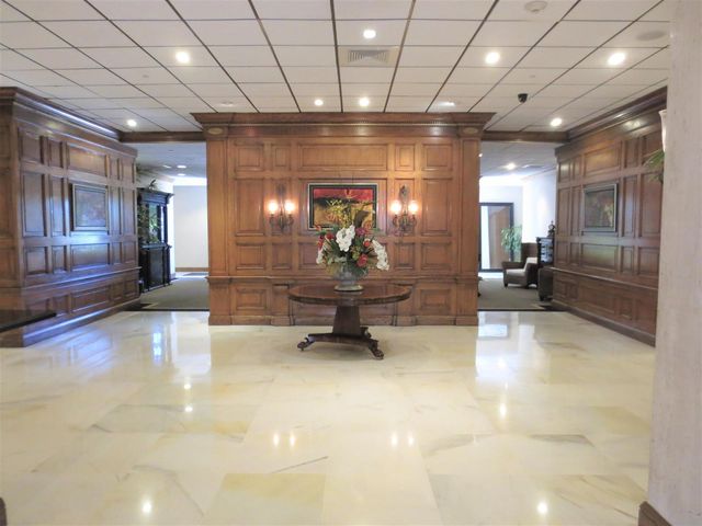 1900 S OCEAN Boulevard 7J, Lauderdale By The Sea, FL 33062