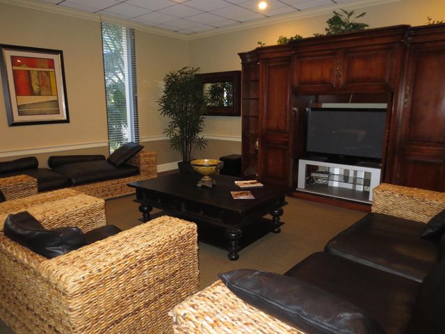 1900 S OCEAN Boulevard 7J, Lauderdale By The Sea, FL 33062