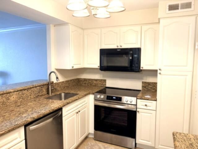 1900 S OCEAN Boulevard 7J, Lauderdale By The Sea, FL 33062