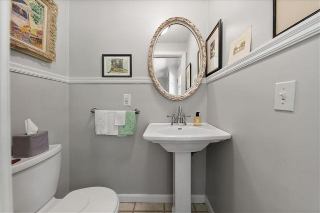4533 W 65th Street, Prairie Village, KS 66208