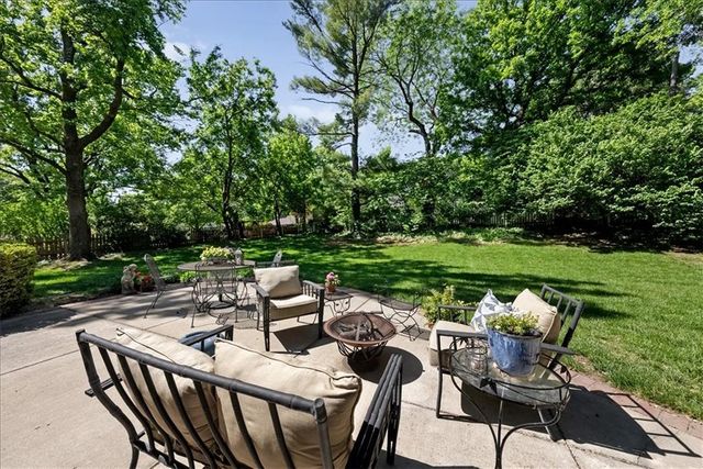 4533 W 65th Street, Prairie Village, KS 66208