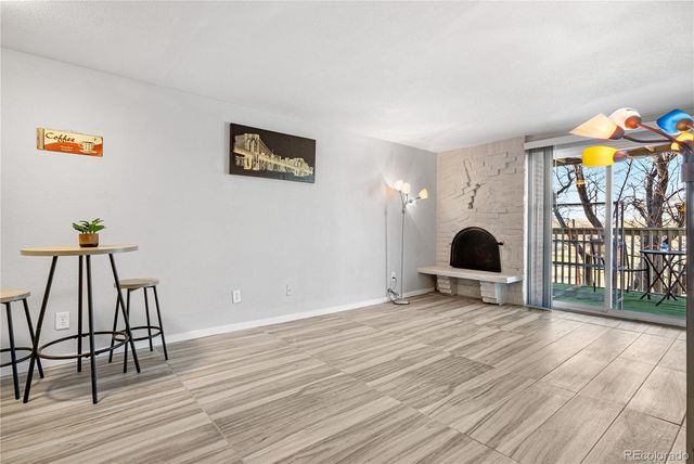 1304 S Parker Road 359, Denver, CO 80231