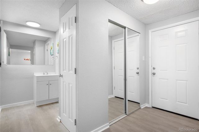 1304 S Parker Road 359, Denver, CO 80231