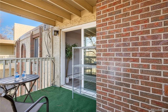 1304 S Parker Road 359, Denver, CO 80231