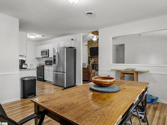 110 Coldspring Drive, Spartanburg, SC 29301