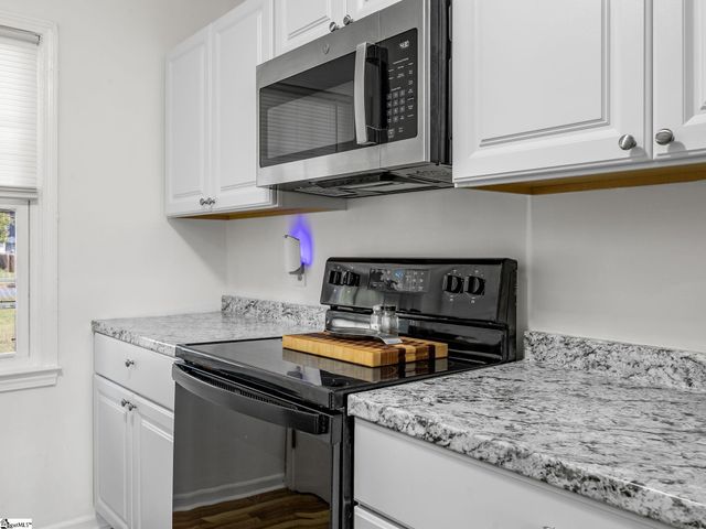 110 Coldspring Drive, Spartanburg, SC 29301