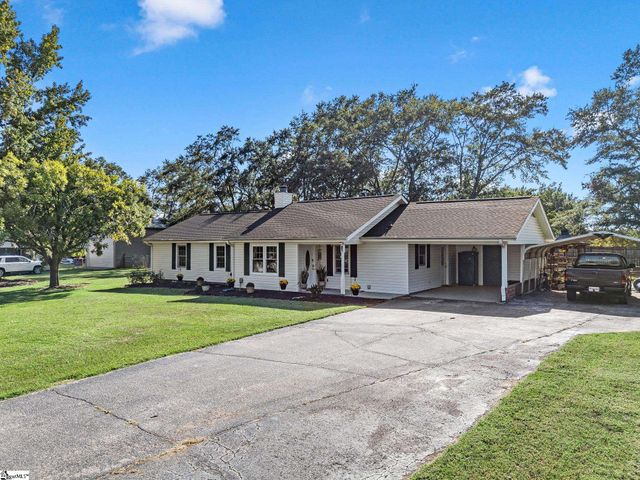 110 Coldspring Drive, Spartanburg, SC 29301