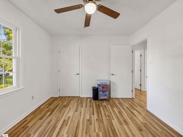 110 Coldspring Drive, Spartanburg, SC 29301